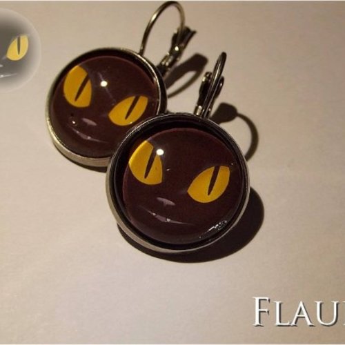 Boucles d'oreille dormeuses argentées "le chat noir"