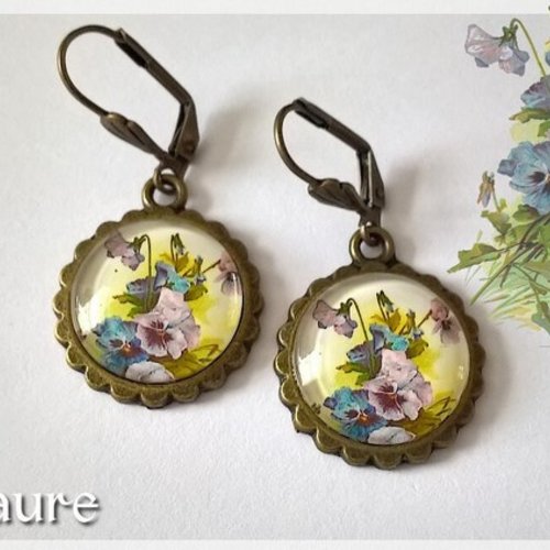 Boucles d'oreille cabochons "pensées"
