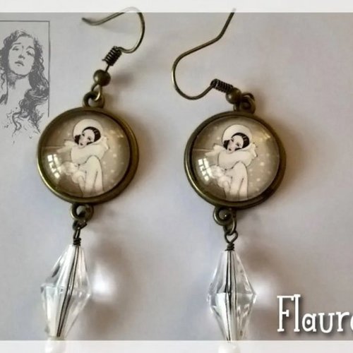 Boucles d'oreille cabochons "nouvel an de années 20"