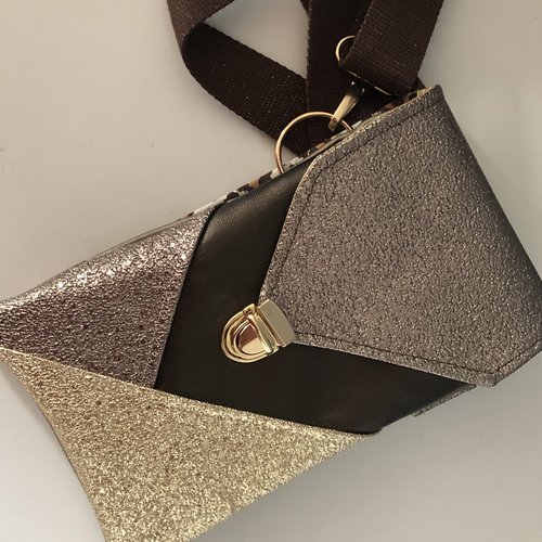 Pochette téléphone