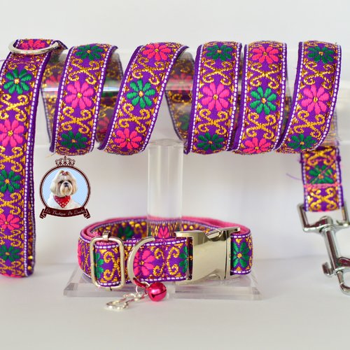 Collier pour chien et chat mauve avec fleur vert et rose, or scintillent / avec laisse assortie