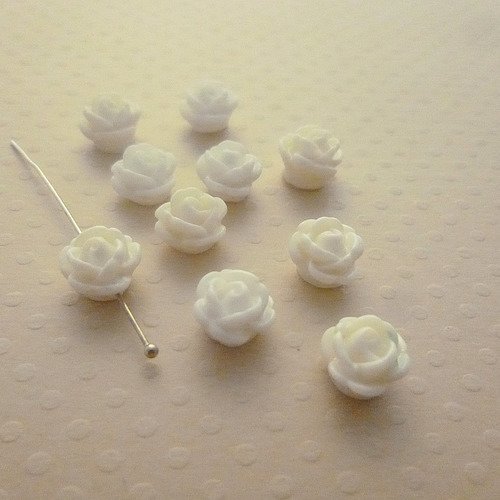 Fleurs percées blanc, perles fleurs, perles résine, blanches, 9mm, lot de 10