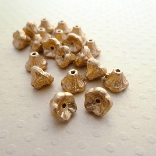 Lot de 20 perles fleurs 7x5mm aztec gold - vpfl75-1475 