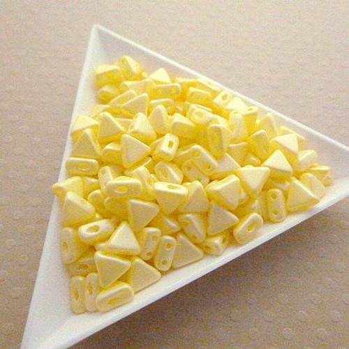 10 gr de perles kheops® par puca® 6mm yellow pearl -  pr35-1246 
