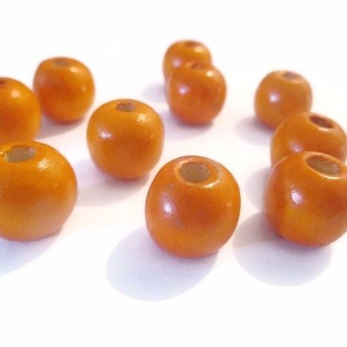 10 perles  en bois orange 13mm 