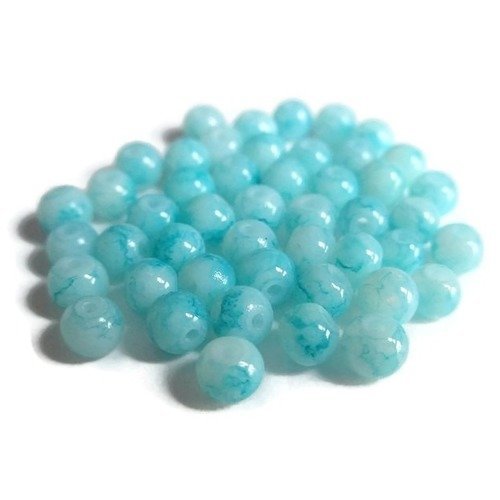 20 perles blanche tréfilé bleu  ciel en verre 4mm  