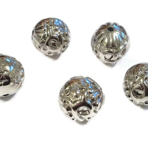 20 perles métallisées ccb 20mm motif fleur couleur argent