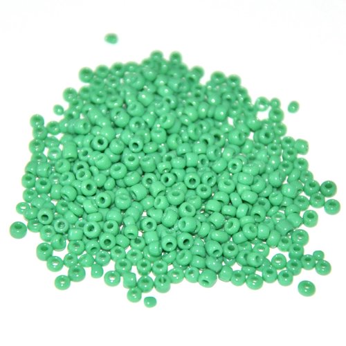 10gr perles de rocaille vert 2mm environ 800 perles (ref3)