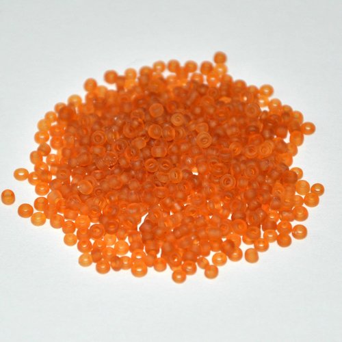 10gr perles de rocaille marron clair givré 2mm environ 800 perles (ref10)