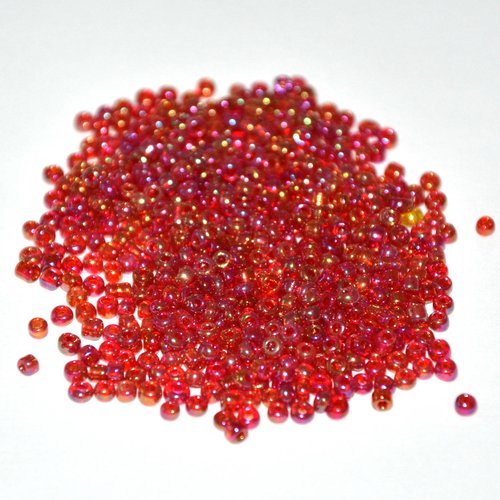 10gr perles de rocaille fuchsia brillant en verre  2mm environ 800 perles (ref18)