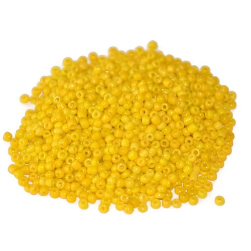 10gr perles de rocaille jaune en verre  2mm environ 800 perles (ref33)