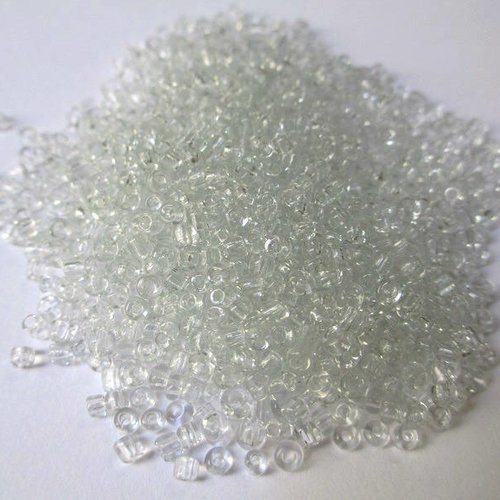 10gr perles de rocaille blanc transparent en verre  2mm (environ 800 perles)