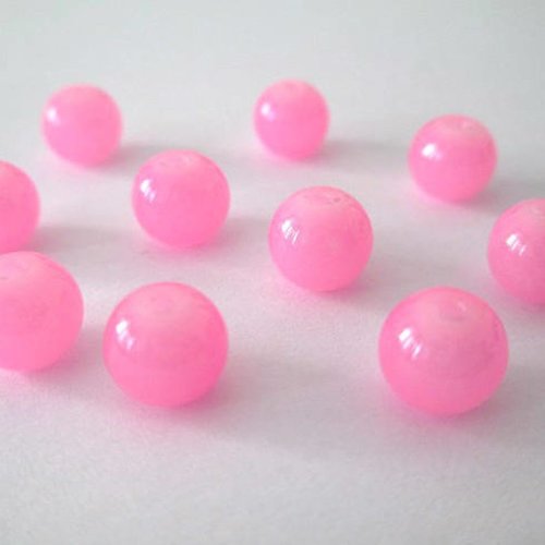 10 perles rose imitation jade en verre 8mm