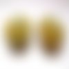 2 perles fleur acrylique jaune tréfilé doré  20x12 mm