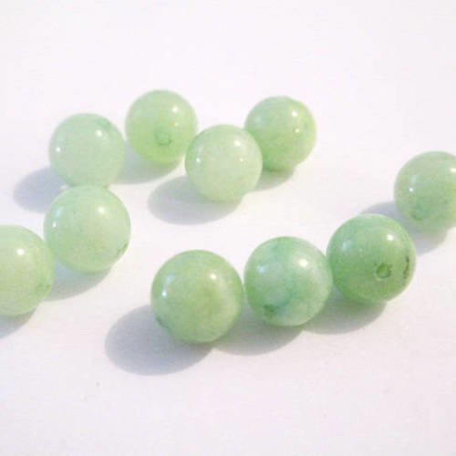 10 perles jade naturelle vert pomme  8mm (48) 