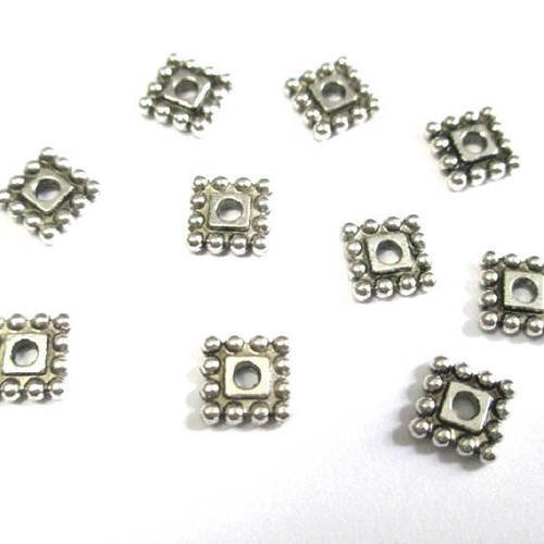 10 perles métal intercalaires carrés couleur argent vieilli 7mm 