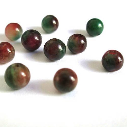 10 perles jade naturelle  rouge et vert  6mm 