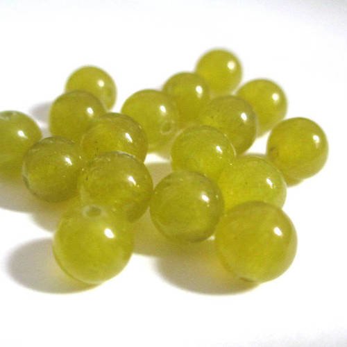 10 perles jade naturelle verdâtre 6mm (22) 