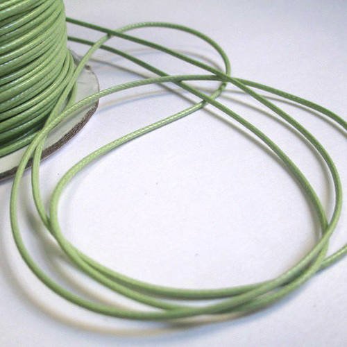 10m  fil cordon polyester vert pistache ciré 1mm 