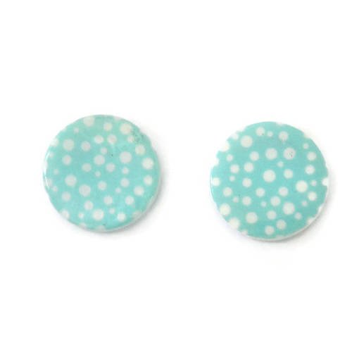2 perles ronde en nacre bleu a pois blanc  20mm 