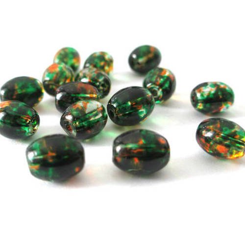 20 perles en verre transparentes moucheté orange et vert  forme olive 9x6mm 