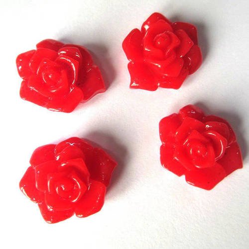 4 cabochons en résine fleur rouge 21x17x7mm 