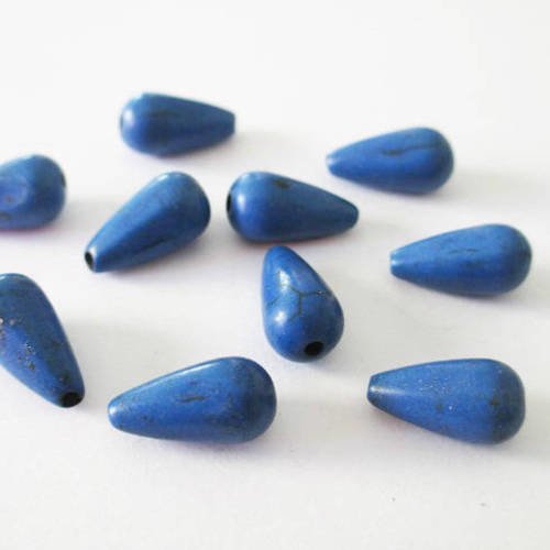 10 perles gouttes howlite  bleu foncé 14x7mm 