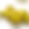 10 perles gouttes howlite  jaune 14x7mm 