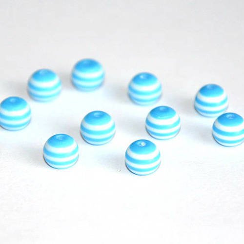 10 perles  en résine synthétique rayé bleu et blanc  8mm 