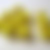 10 perles  en bois jaune 12mm 