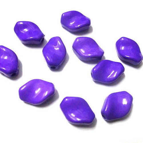 10 perles acrylique violet torsion losange 15x11x6mm 