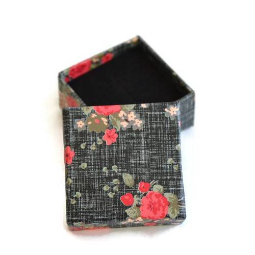 1 boite à bijoux pour bague motif fleur couleur noir 26x50mm 