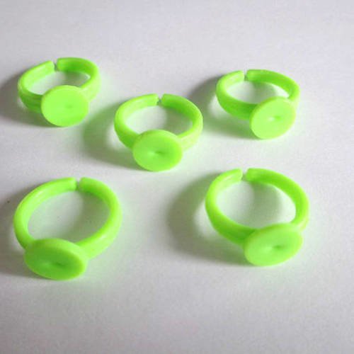 5 supports bagues acrylique vert pour enfant 14mm ,plateau 9mm 