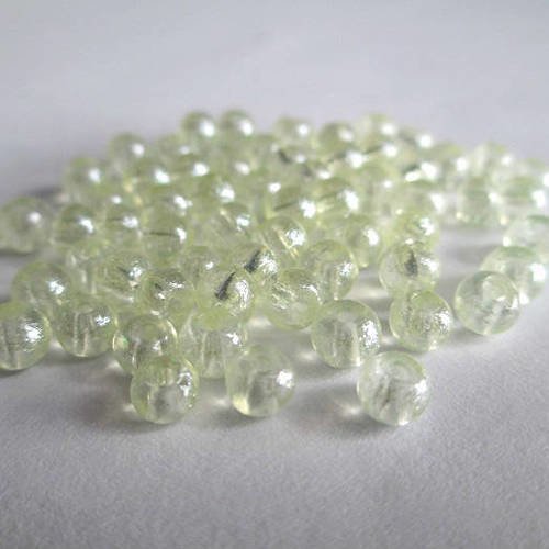20 perles jaune clair  brillant en verre  4mm 