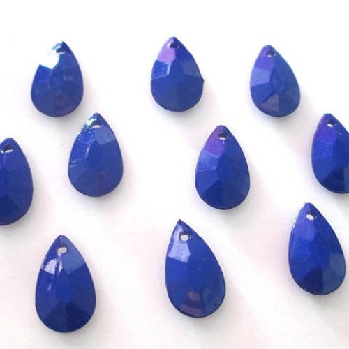 20 pendentifs goutte à facettes opaque acrylique bleu foncé 20x12x5mm 