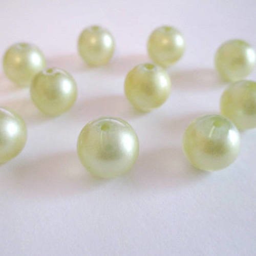 10 perles jaune clair brillant en verre  10mm 