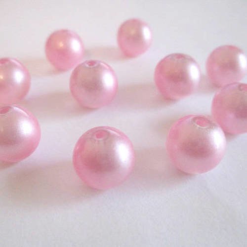10 perles rose clair brillant en verre  10mm 