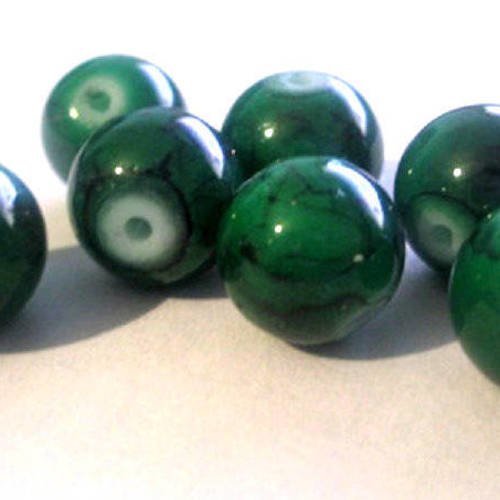 10 perles en verre tréfilé vert 10mm 