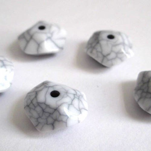 5 perles blanc octogone acrylique imitation howlite 15x13x7 mm 
