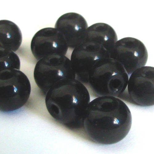 20 perles noires en verre 6mm (c-22) 