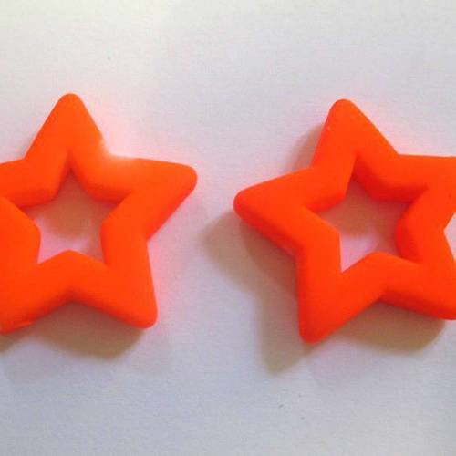 2 perles étoile orange fluo acryliques caoutchouté 27x26mm 