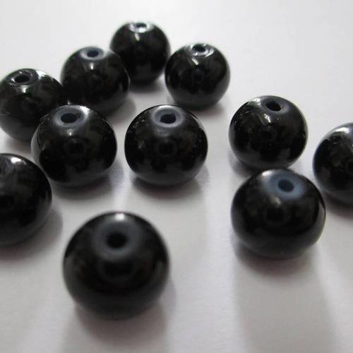 20 perles noir en verre 8mm (d-24) 