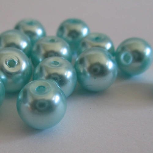 10 perles nacré bleu ciel en verre peint 8mm (d-17) 