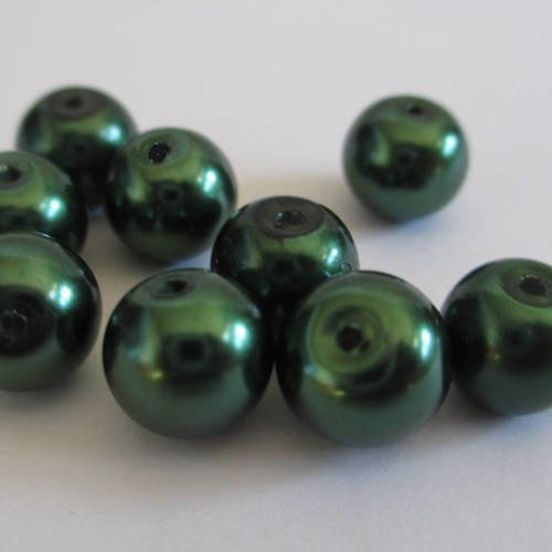 10 perles nacré vert foncé en verre peint 8mm (d-14) 
