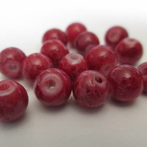 10 perles rouge marbré en verre 6mm 