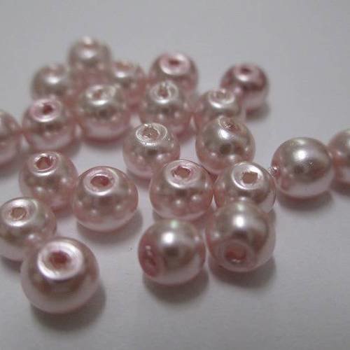 Lot 30 perles 6mm ronde en verre rose nacré 