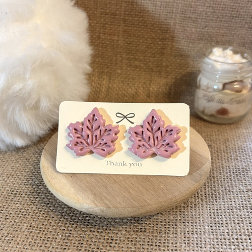 Boucle d'oreille feuille d'érable