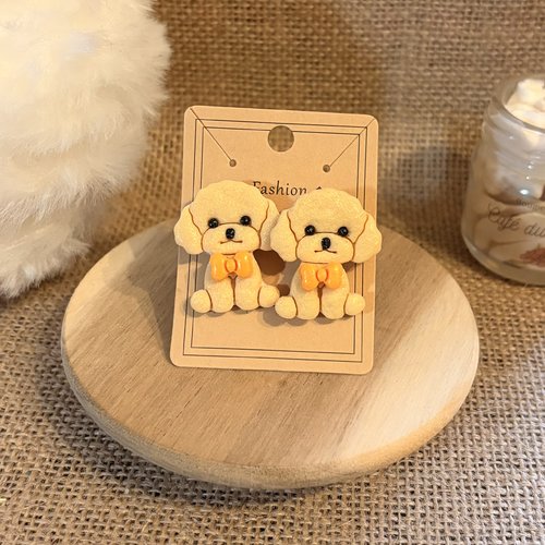 Boucle d'oreille petit chien