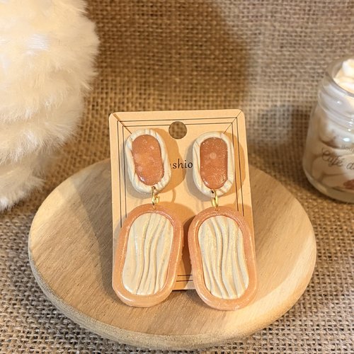 Boucle d'oreille forme géométrique