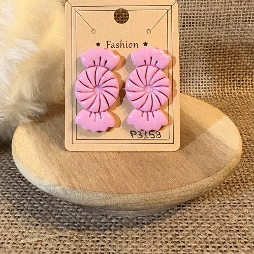Boucle d’oreille bonbon rose